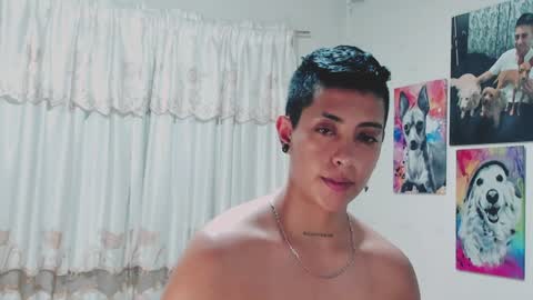 Snapshot of aleja1214 chatting on 12-04-24, 06:55 Alejandra online show from 12-04-24, 06:55