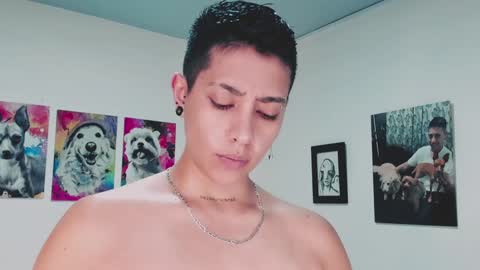 Snapshot of aleja1214 chatting on 12-18-24, 10:02 Alejandra online show from 12-18-24, 10:02