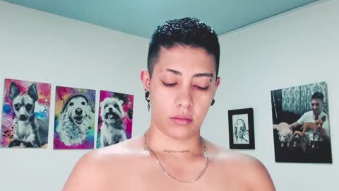 Snapshot of aleja1214 chatting on 01-21-25, 12:57 Alejandra online show from 01-21-25, 12:57