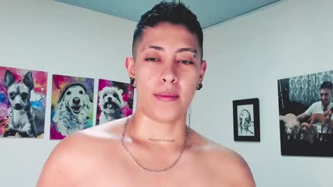 Snapshot of aleja1214 chatting on 01-28-25, 09:19 Alejandra online show from 01-28-25, 09:19