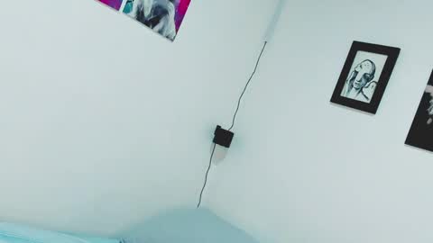 Snapshot of aleja1214 chatting on 02-21-25, 10:26 Alejandra online show from 02-21-25, 10:26