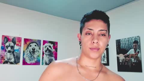 Snapshot of aleja1214 chatting on 02-24-25, 10:47 Alejandra online show from 02-24-25, 10:47