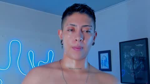 Snapshot of aleja1214 chatting on 09-10-25, 05:24 Alejandra online show from 09-10-25, 05:24