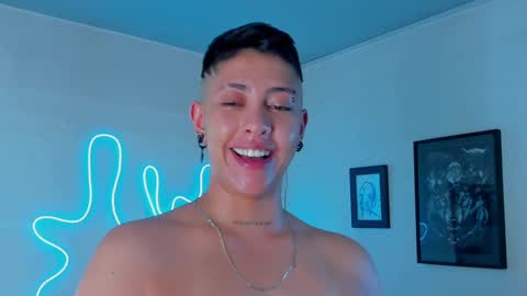 Snapshot of aleja1214 chatting on 09-17-25, 06:59 Alejandra online show from 09-17-25, 06:59