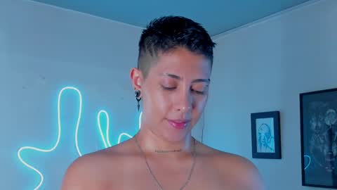 Snapshot of aleja1214 chatting on 10-10-25, 12:53 Alejandra online show from 10-10-25, 12:53