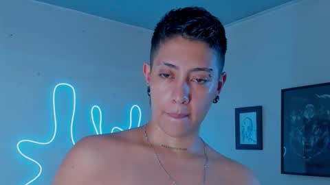 Snapshot of aleja1214 chatting on 10-24-25, 10:39 Alejandra online show from 10-24-25, 10:39