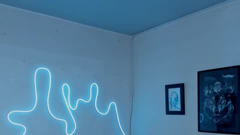 Snapshot of aleja1214 chatting on 11-13-25, 04:00 Alejandra online show from 11-13-25, 04:00