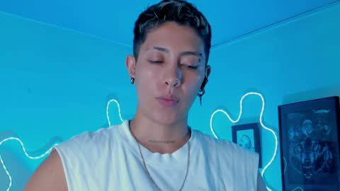 Snapshot of aleja1214 chatting on 02-10-26, 02:04 Alejandra online show from 02-10-26, 02:04