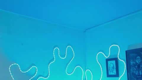 Snapshot of aleja1214 chatting on 02-18-26, 03:13 Alejandra online show from 02-18-26, 03:13