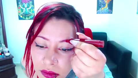 aleja online show from 10-19-25, 03:12