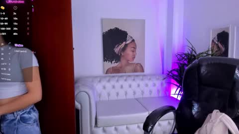 Alejandra online show from 01-27-25, 11:22