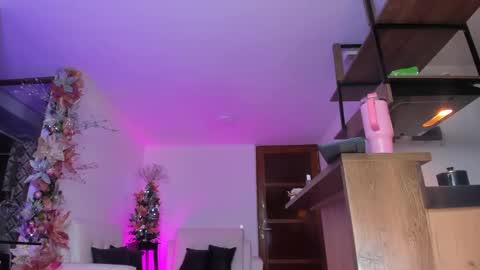 A L E J A N D R A online show from 12-16-24, 01:31