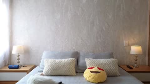 Snapshot of alejandhra chatting on 01-21-25, 07:50 Alejandhra online show from 01-21-25, 07:50