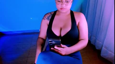 Alejandra  online show from 10-07-25, 04:42