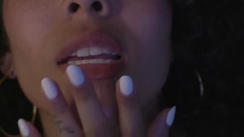 Snapshot of alejandra_kiss98 chatting on 12-13-24, 12:53 O.F alejandra h1998 stream 300 pm - 1100 pm online show from 12-13-24, 12:53