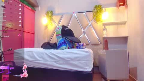 alejandra martins online show from 11-19-25, 03:39