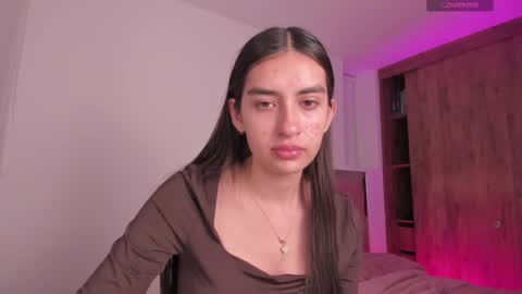 alejandraaa_ online show from 11-14-25, 12:42