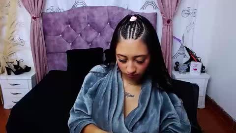 ALEJANDRA online show from 10-25-25, 11:29