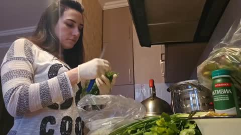 alejandradelaney online show from 12-25-24, 01:09