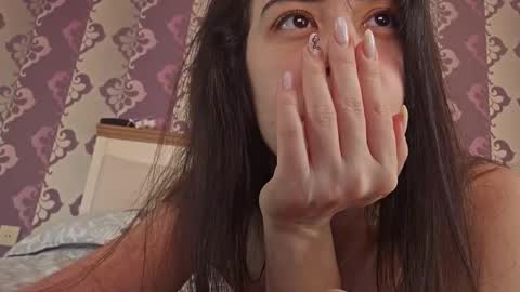 alejandradelaney online show from 10-06-25, 12:24