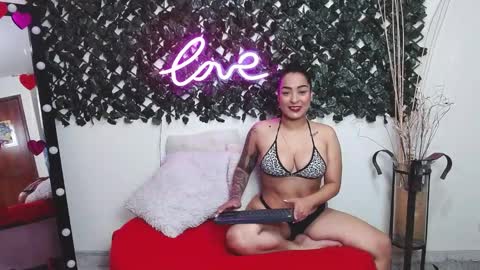Aleja  online show from 02-13-25, 07:42