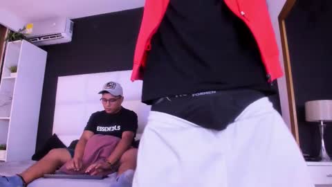 Alejandro online show from 01-15-26, 04:06