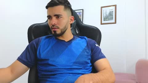alejandroo_7 online show from 01-23-25, 09:39