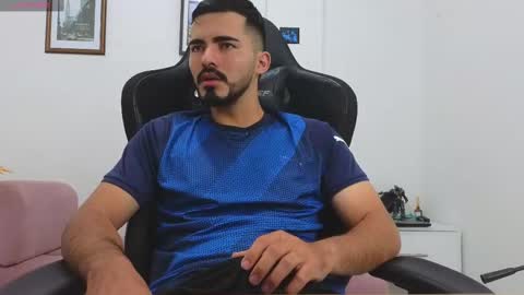 alejandroo_7 online show from 10-18-25, 03:13