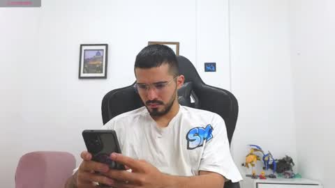 alejandroo_7 online show from 12-19-25, 03:30