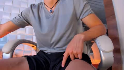 Alejo  online show from 11-14-25, 08:40