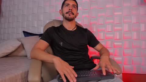 Alejo  online show from 02-24-26, 08:40