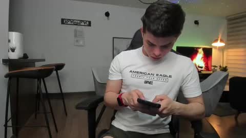 Snapshot of alejoo_twink chatting on 02-25-25, 10:29 ONLYFANS Alejoo twink online show from 02-25-25, 10:29
