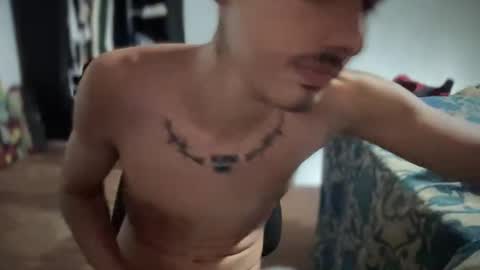 alejoochoa2222 online show from 11-26-25, 02:34