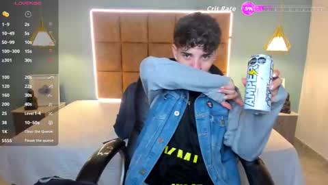 ALejoo Saenz online show from 01-15-26, 01:54