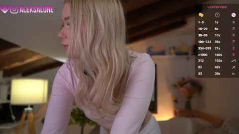 Lexi online show from 01-11-26, 04:06