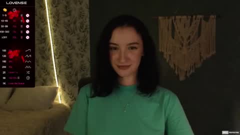 Snapshot of alena_navi chatting on 02-01-25, 09:29 Alena online show from 02-01-25, 09:29