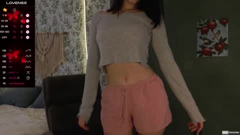 Snapshot of alena_navi chatting on 02-07-25, 07:40 Alena online show from 02-07-25, 07:40