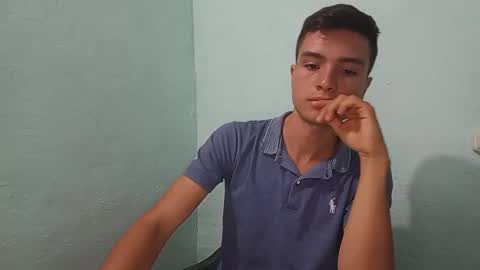 Snapshot of aleo_011 chatting on 12-11-24, 03:24 Alejandro online show from 12-11-24, 03:24