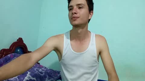 Snapshot of aleo_011 chatting on 01-24-25, 01:03 Alejandro online show from 01-24-25, 01:03