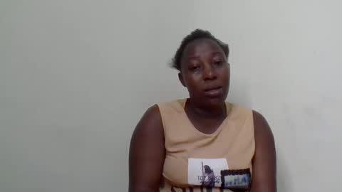 Noreen Kennth and Emilly online show from 02-05-25, 06:46