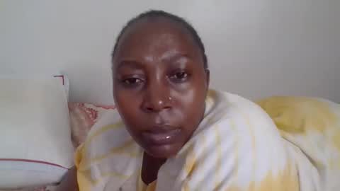 Noreen Kennth and Emilly online show from 12-19-25, 07:15