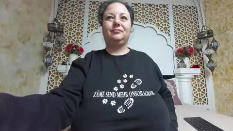 alesha_arabian_ online show from 01-15-26, 05:01