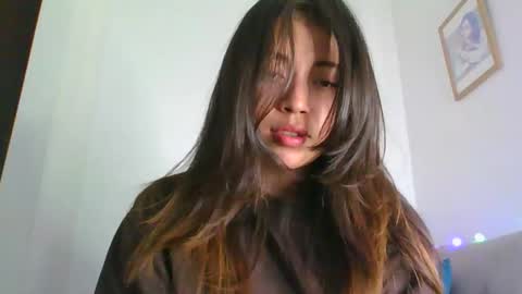 QUEEN OFF MILk  IM BACK  15 NOV online show from 02-07-26, 10:02