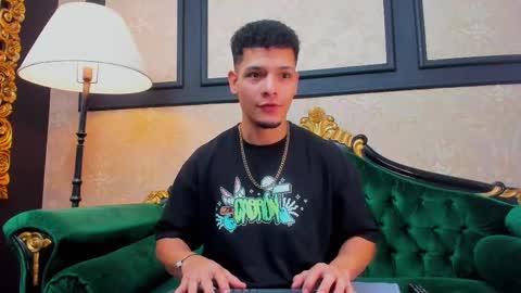 Alessandro King online show from 02-18-25, 11:22