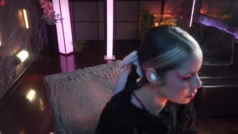 Alessa Goreng online show from 10-12-25, 08:46