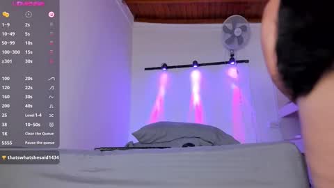 Alessa  online show from 11-20-25, 01:50