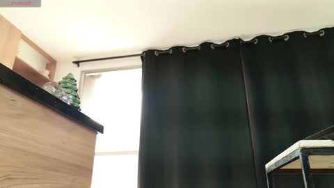 Alessandra online show from 12-17-25, 07:53