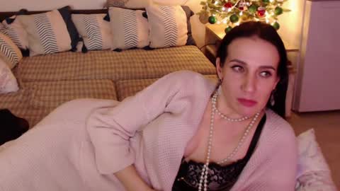 Sandra online show from 12-29-24, 08:04