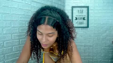IM ALESSANDRA online show from 02-20-25, 08:36