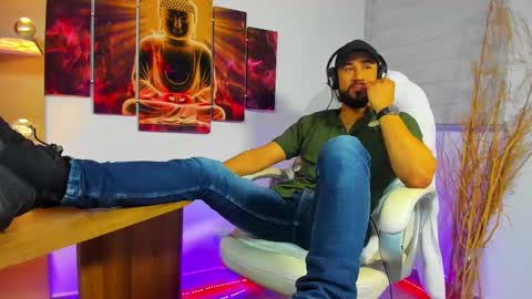 Snapshot of alessandro__wye chatting on 01-16-25, 10:10 ALESSANDRO WYE online show from 01-16-25, 10:10